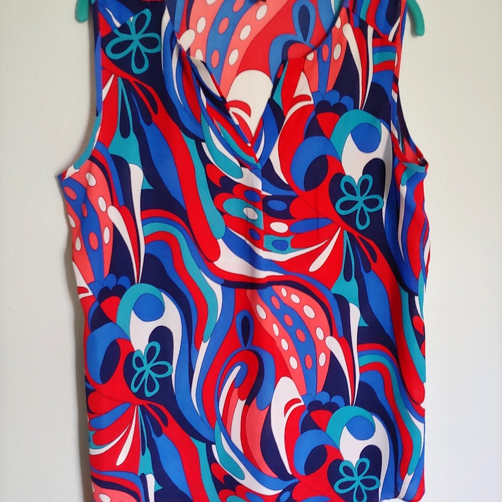 Tank size Lg red white & blue